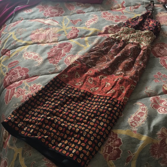 Dress - Picture 2 of 2